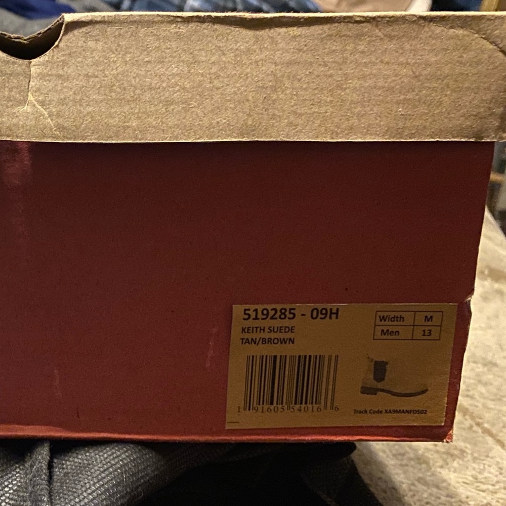 Levis Mens Keith Pull On Chelsea Ankle Boots Tan/ Brown Suede Size 13 M US (NWT) - Picture 10 of 11